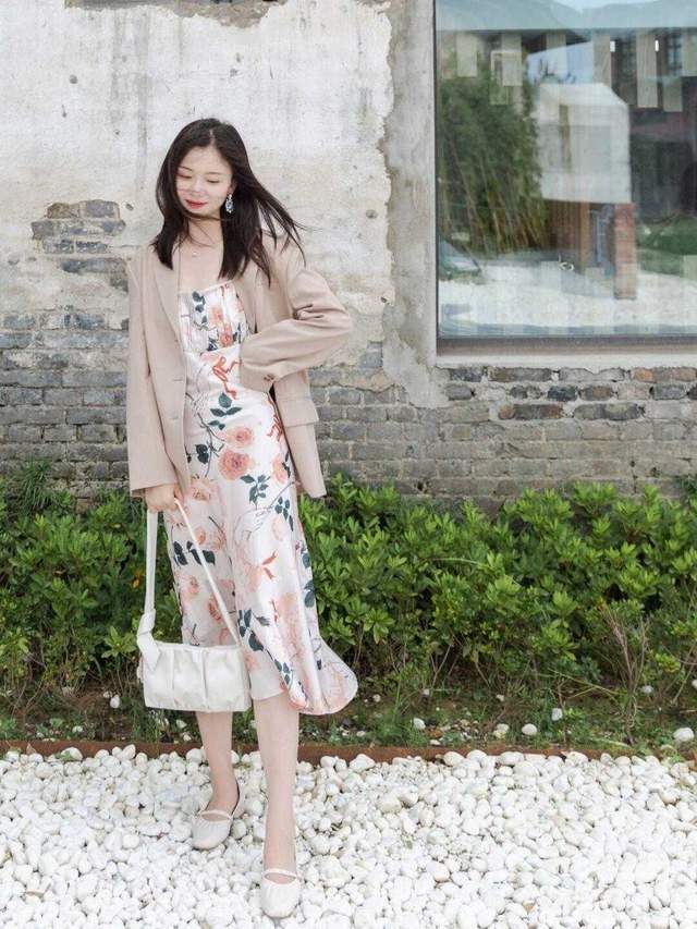 时尚|几个穿衣技巧?条纹衬衫搭配阔腿裤,让你从小白变时尚,舒适洋气