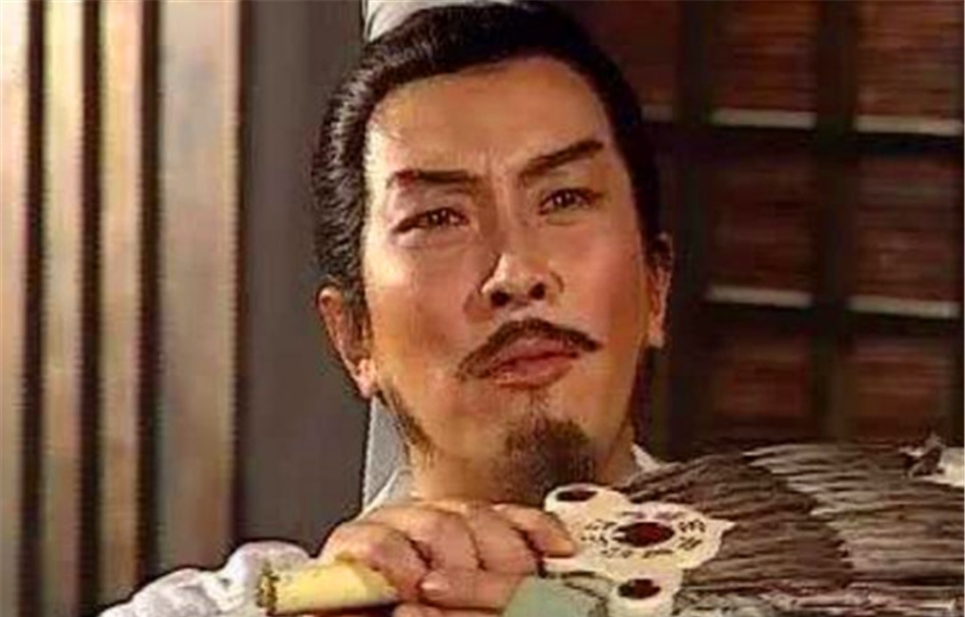 战略规划|刘备在没有遇到诸葛亮之前,给自己做的战略规划是什么?