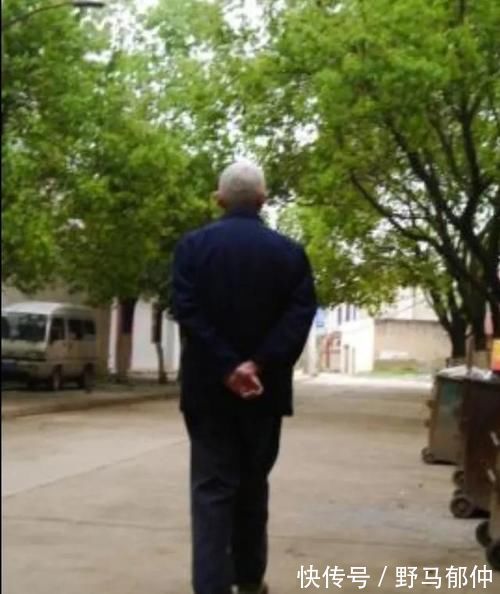 孩子|当你五六十岁,年迈的父母和需要帮忙看孩子的儿女,你会选择哪个?