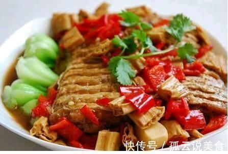 几道下饭菜好吃,美味,还没上桌我已经在流口水了