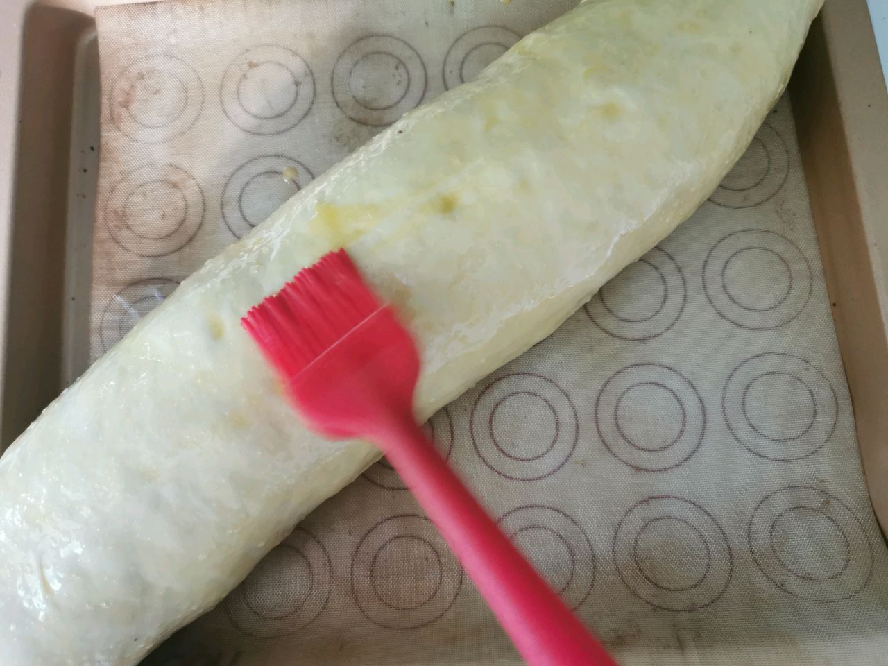 俄罗斯超大列巴，香甜口渴，满满果仁，味道香甜