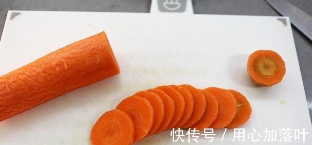 豆腐|只会水煮虾学会这个做法，好吃还不长肉！