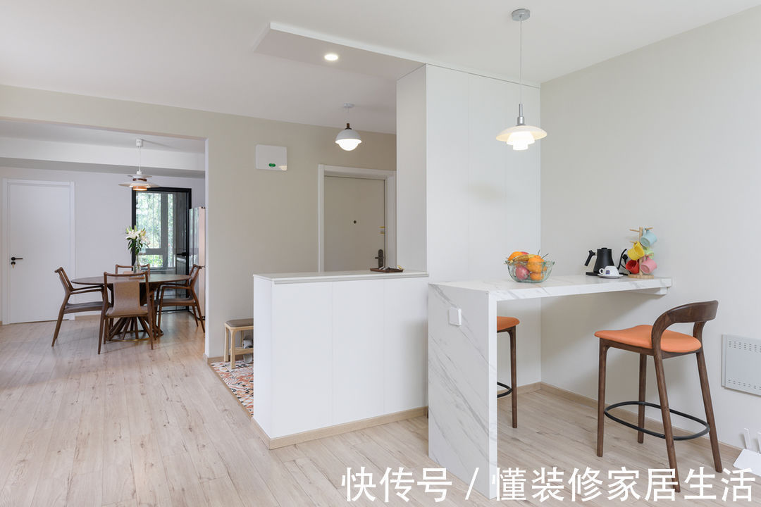 主卧|第一次装修不想后悔!113㎡坚持简装,大白墙少吊顶,耐看还省钱