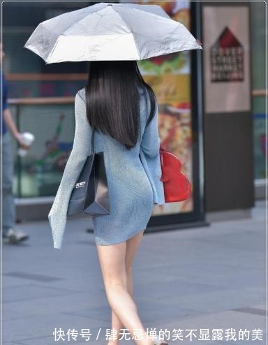 针织|淡青色针织修身连衣裙，款式简单，低调有内涵