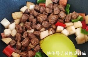 家常下饭菜谱，杏鲍菇炒牛肉粒，荤素都有，营养美味，超下饭