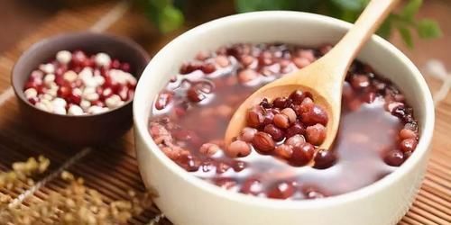 营养成分|女性到了中年常吃3种食物,延缓衰老,排毒清肠,增强免疫力!