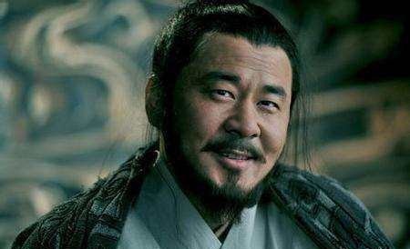 曹操|曹操被刺杀，众人将他救下，曹操：凡是救我的人，全部给我斩了！