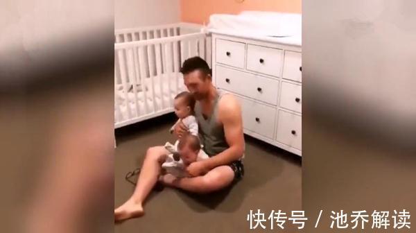 尿不湿|新晋奶爸为俩娃穿衣火了,被网友纷纷调侃:两只手抓不过来要急死