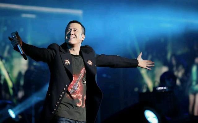 现状 “讽刺”刘德华,“挖苦”刀郎,被前女友养3年的杨坤,现状如何