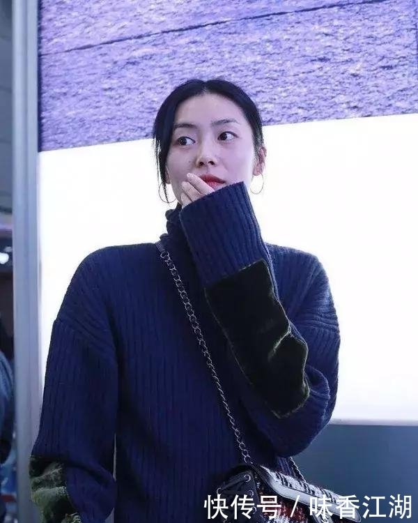 今年最火高领毛衣+大衣,才是秋冬绝配!