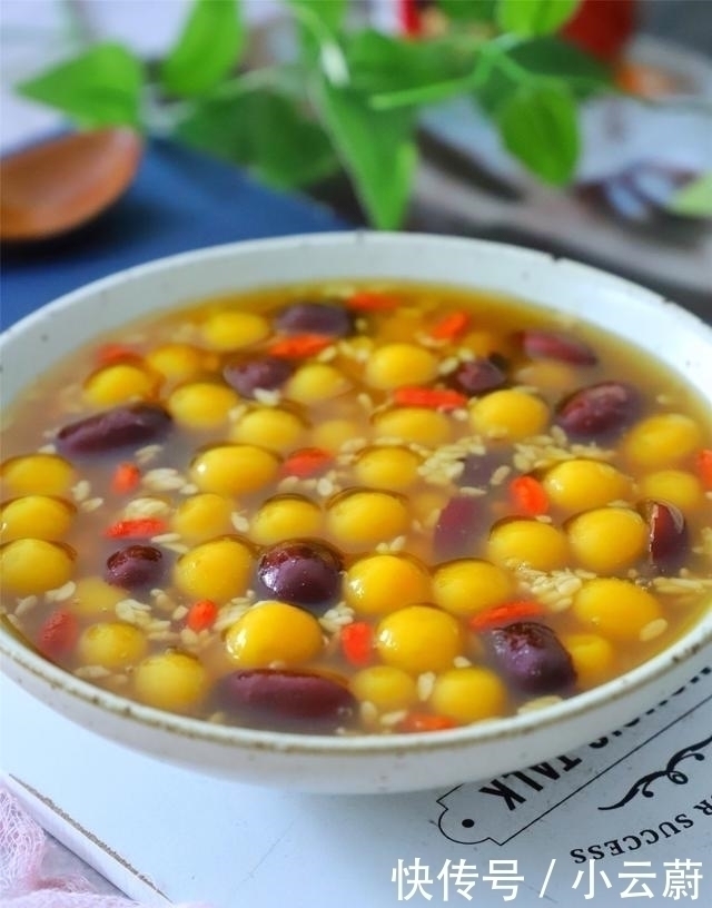 女人|女人再忙也要爱自己,隔三差五来一碗,暖胃补血,胜过天天敷面膜