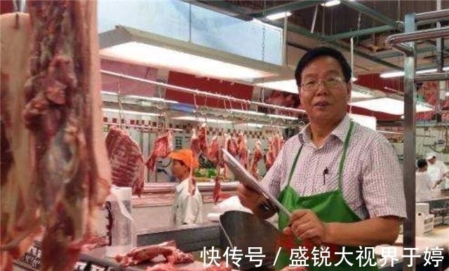 配件厂$北大高材生卖猪肉,被嘲笑20年,今为母校捐9亿,打破读书无用论