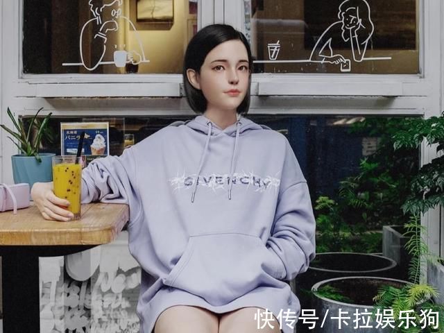 初音未来|你信吗?偶像这个职业在未来有可能消失