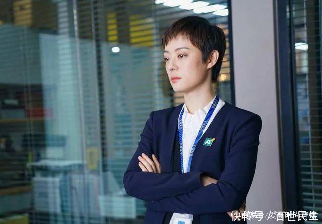 发型真的太重要了!掌握4个技巧,普通女孩也能提升颜值