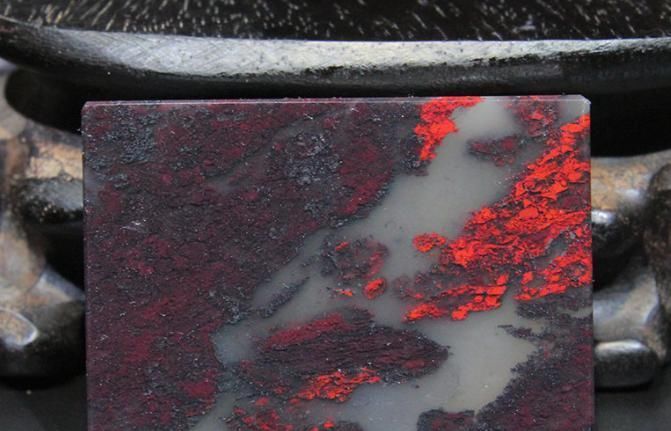 应有尽有|赏玩奇石在中国有深厚文化,各种奇石应有尽有,有钱人更喜欢收藏