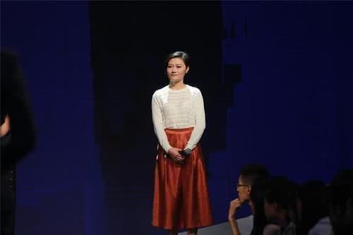 作秀翻车?央视女主持上《非诚勿扰》,仅1小时就被香港富豪牵走