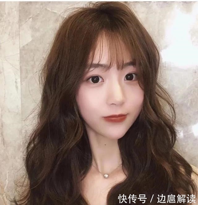 气质 好看发型有很多,唯有“气质款”惹人爱,这4款你更喜欢哪个呢!