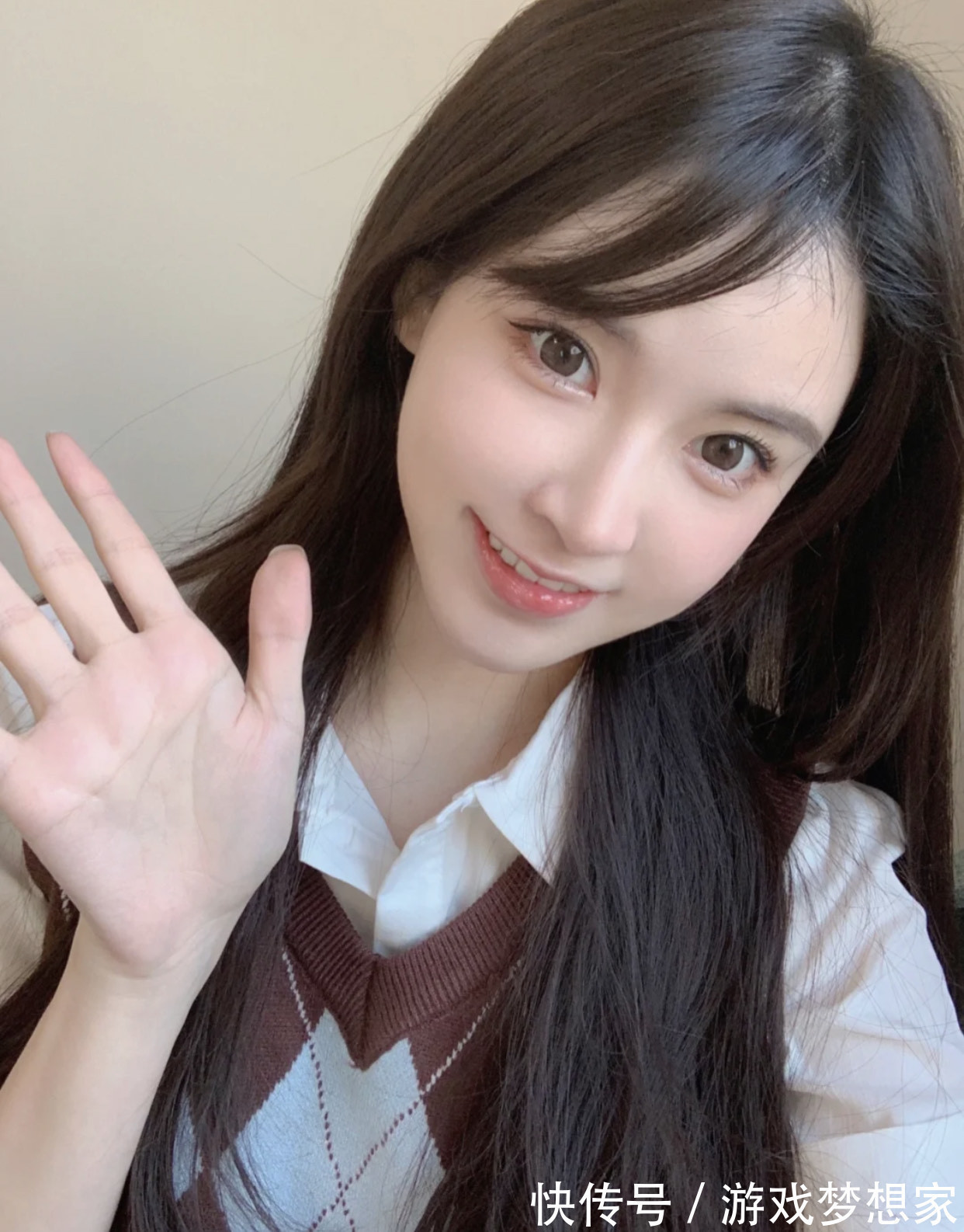 唇部 今年口红流行什么颜色呢?都是每个精致猪猪女孩日常必备的口红