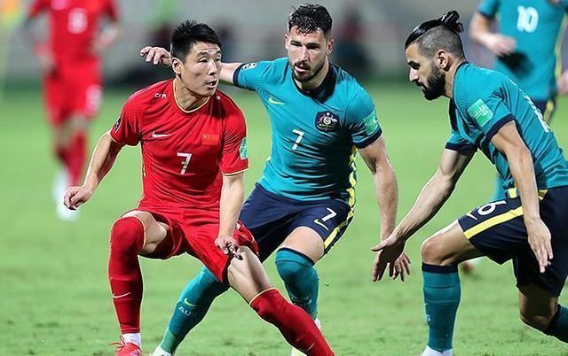 越南队|3-0!2-0!12强赛2大对手爆发,国足坐等助攻:冲击17分出线奇迹