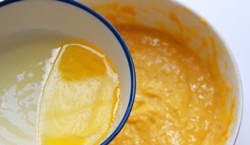 南瓜松饼|自从做了它，再也不想买面包，平底锅就能做，暄软可口，越嚼越香