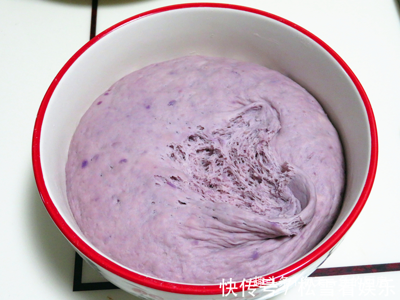 花青素|馒头中加入它,香甜有营养,常吃可以清除肠道垃圾,快收藏