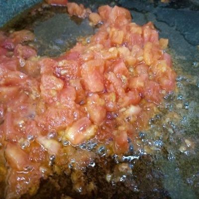 汤汁拌饭|虾滑番茄豆腐汤