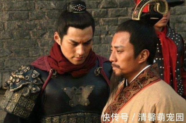 梁山$水浒传中,燕青为何跟李逵关系那么好?这就是聪明人的厉害之处