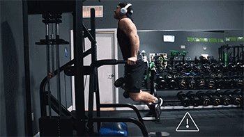 技巧|这样练双杠,胸想不大都难!详细分析动作,让你全面了解训练技巧