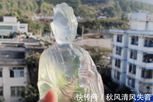 dn当奥特曼变成出土文物,王牌艾斯放下屠刀,超兽狂欢,泽塔坐不住了!