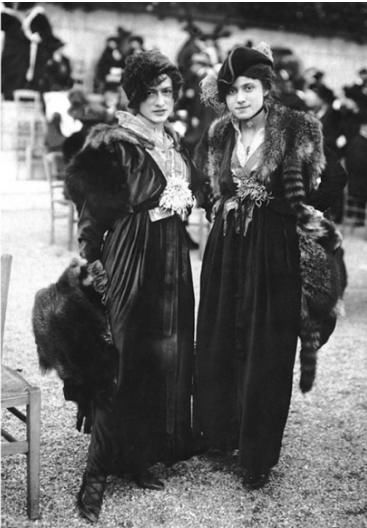 老照片 20年代的法国巴黎 时尚的巴黎女子