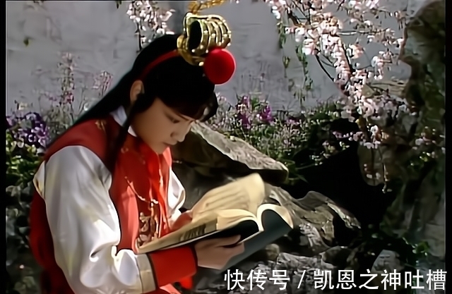 贾政!贾政说了一句话,宝玉无言以对,网友:很耳熟