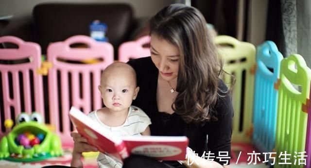 参观林丹一家人住的豪宅,妻子有个专用练舞房,足见林丹有多疼她