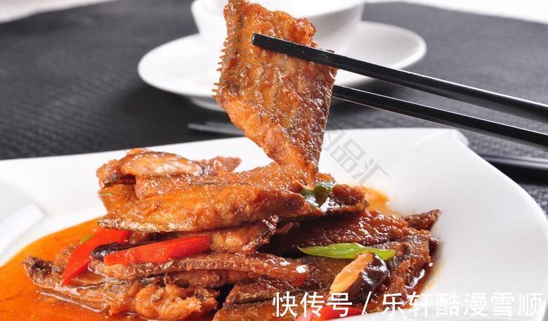 万能的酸汤菜肴酸汤带鱼,酸香味美,鲜嫩多汁,营养又美味