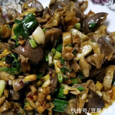 小炒鸡胗这样做百吃不腻，吃1次不过瘾