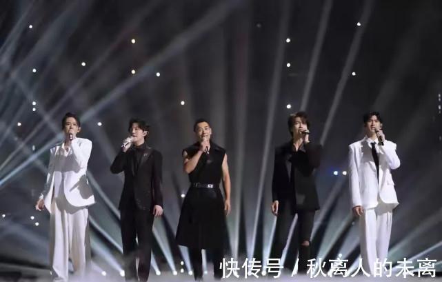 聊天记录|《披荆斩棘的哥哥》三大关键词:回忆杀、现实、争议