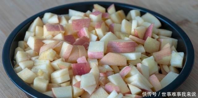 苹果|苹果里加2个鸡蛋,不用烤箱不油炸,香甜爽口,出锅比吃肉还过瘾