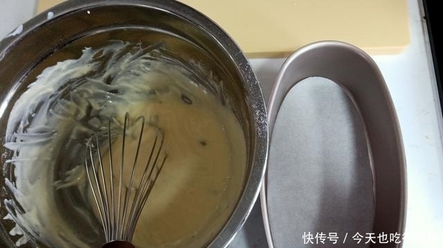  分享|快去做！何炅老师分享的蛋糕真好吃，不用烤箱，软糯Q弹还减肥