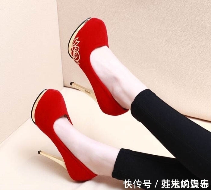 美美|不得不说,这几款美美的高跟鞋,能驾驭的女人都算得上是女神