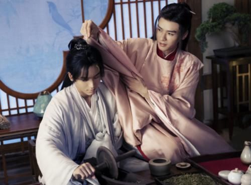 《山河令》主角做客王牌6,龚俊大秀腹肌,现场嘉宾的表情成焦点