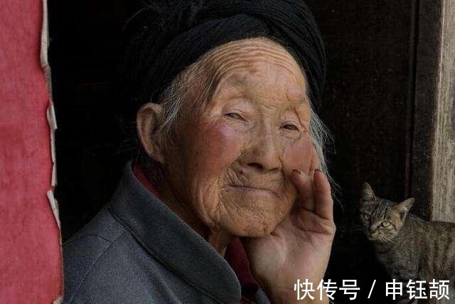 咸菜$江西一84岁老人,曾生前天天吃咸菜,死后遗产6个人花3小时清点完