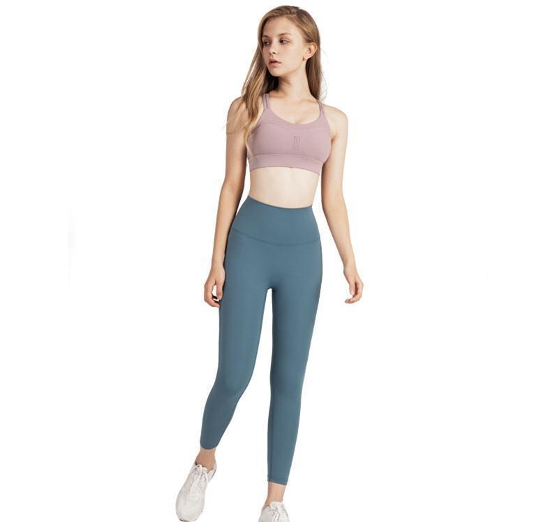 姑娘 长腿姑娘适合穿打底裤,让你放松心情,好看时尚