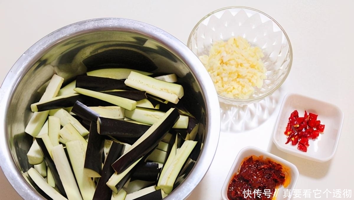 鱼香茄子|女人常吃这个“碱性蔬菜”,改善口臭,平衡体质,连皮肤都嫩了