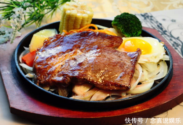 晚上尽量不要吃4种食物,不利于身体健康,忍住!