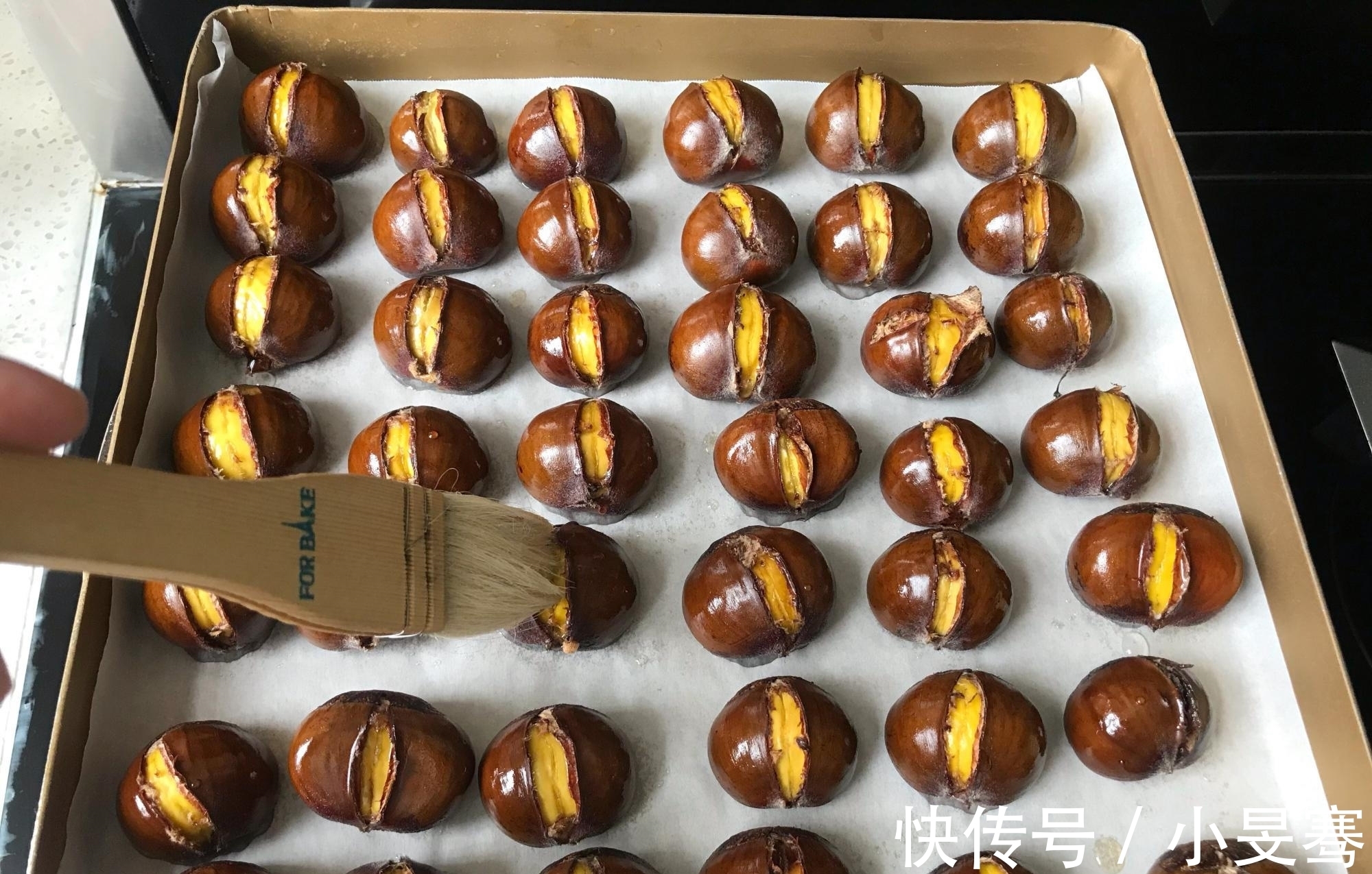 栗子|板栗别再用糖炒了,加点它粒粒香甜,低油少糖1口1个,又粉又糯