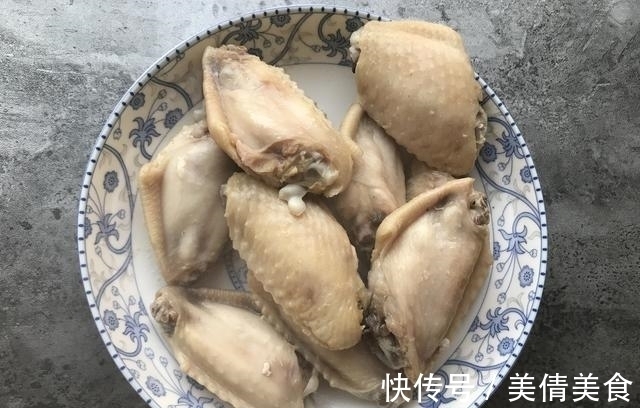 菠菜和它是天生一对,女人常吃,头发黑了,眼睛亮了,少长皱纹
