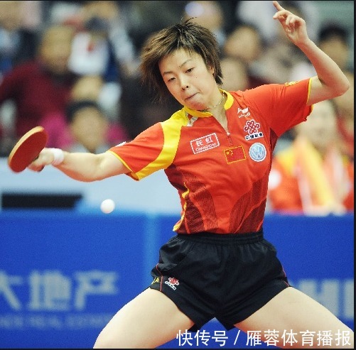 退役|张怡宁退役后嫁老头,结婚10年一子一女,如今58岁丈夫老态尽显!