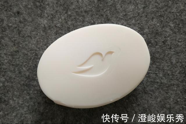 脂肪酸钠|4款超市能买到的香皂,适合干燥皮肤的50+女人,去味又好闻