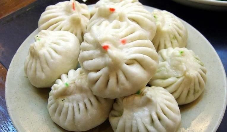 下咽|国内难以下咽的5种地方小吃,胡辣汤垫底,最后一种谁吃谁掀桌子