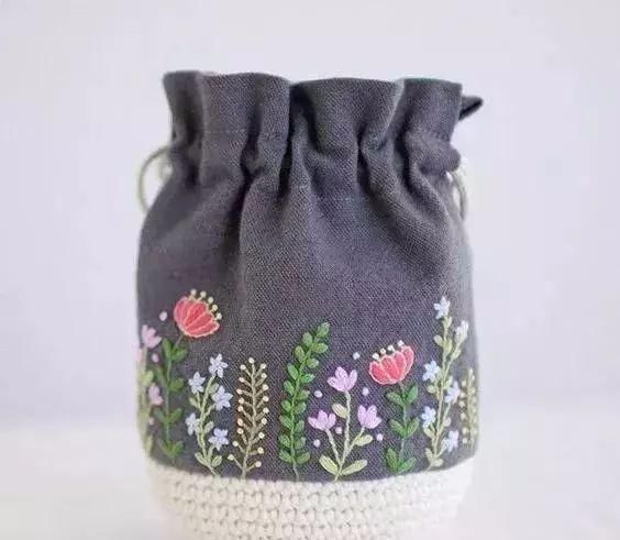 旧物改造旧衣服只能扔掉除了可以捐赠,还可以这么做隔壁小孩看到都抢着要