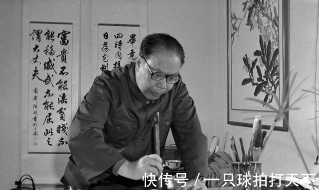 华文&他是“华文行楷”的书写者,字越写越美,却离书法越来越远